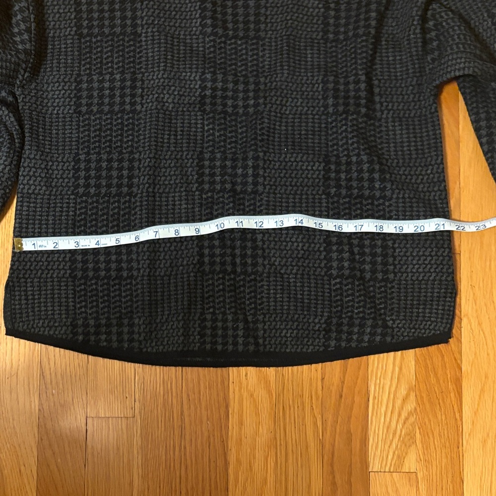 Max Studio Black Print Sweater - Picture 3 of 6